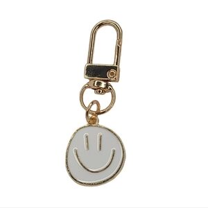 NEW White Smile Happy Face Emoji Keychain